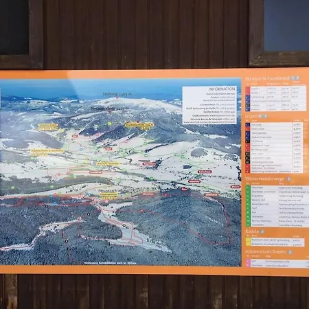 Newly Renovated Apartamento *